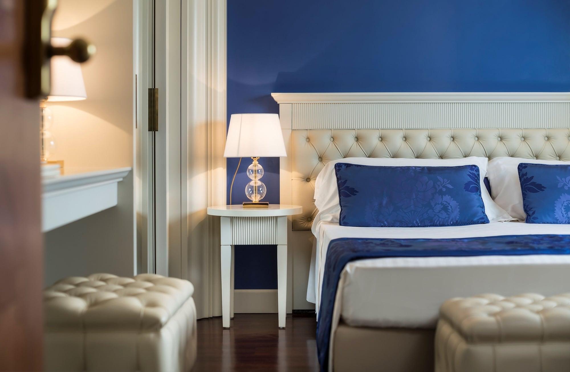 Hotel Tiffany'S ริชโชเน ภายนอก รูปภาพ