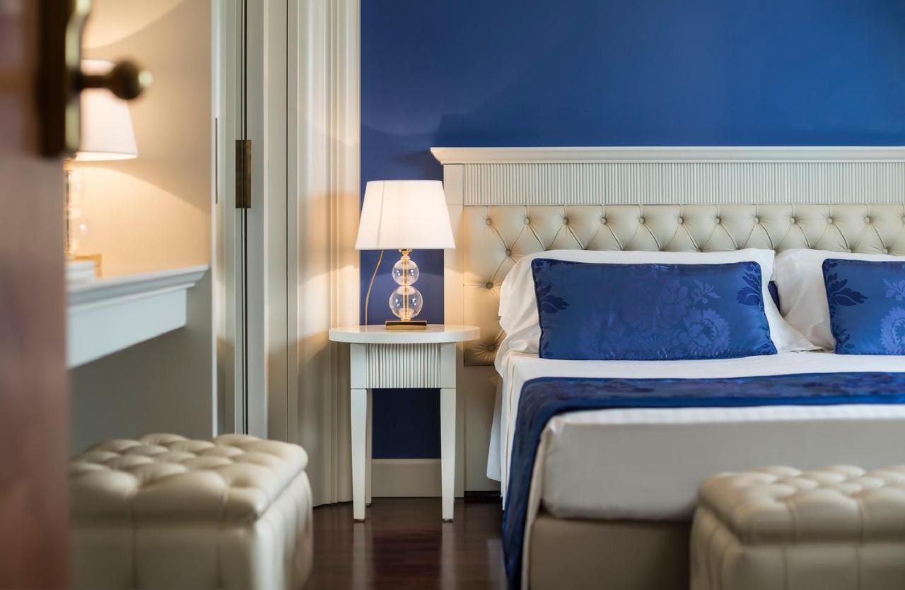 Hotel Tiffany'S ริชโชเน ภายนอก รูปภาพ
