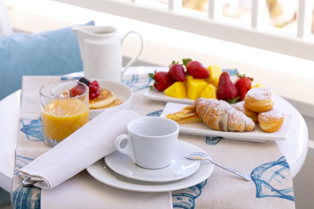 Hotel Tiffany'S ริชโชเน ภายนอก รูปภาพ
